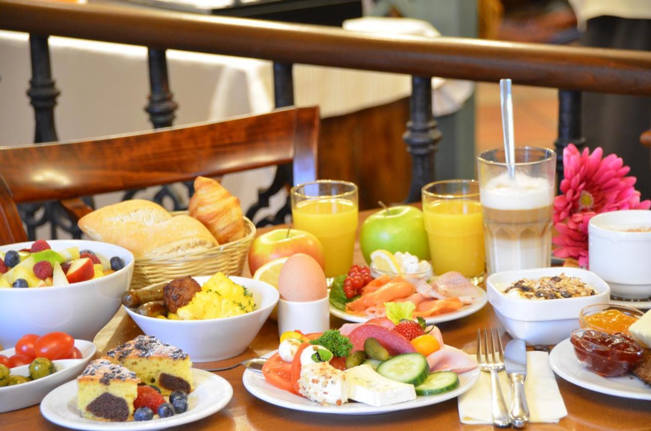 Neu Heidelberg - Guesthouse & Apartments Ngoại thất bức ảnh