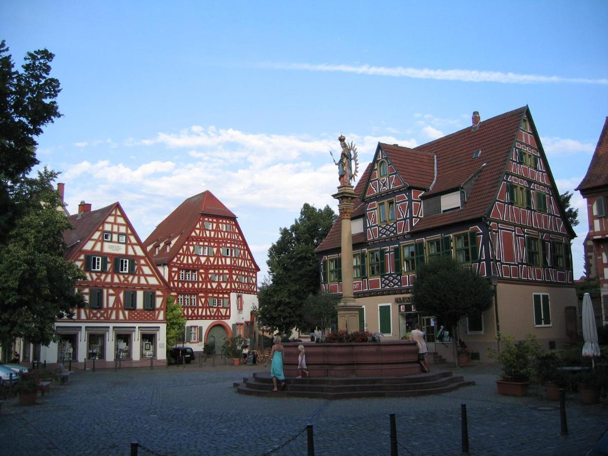 Neu Heidelberg - Guesthouse & Apartments Ngoại thất bức ảnh